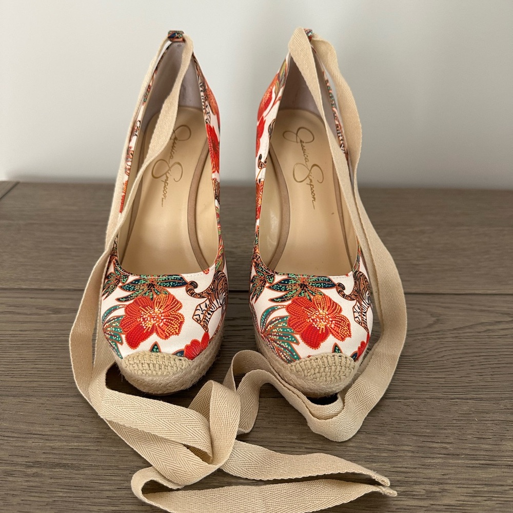 Jessica Simpson Wedges